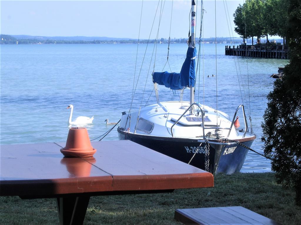 Aqua Apartman Révfülöp Extérieur photo
